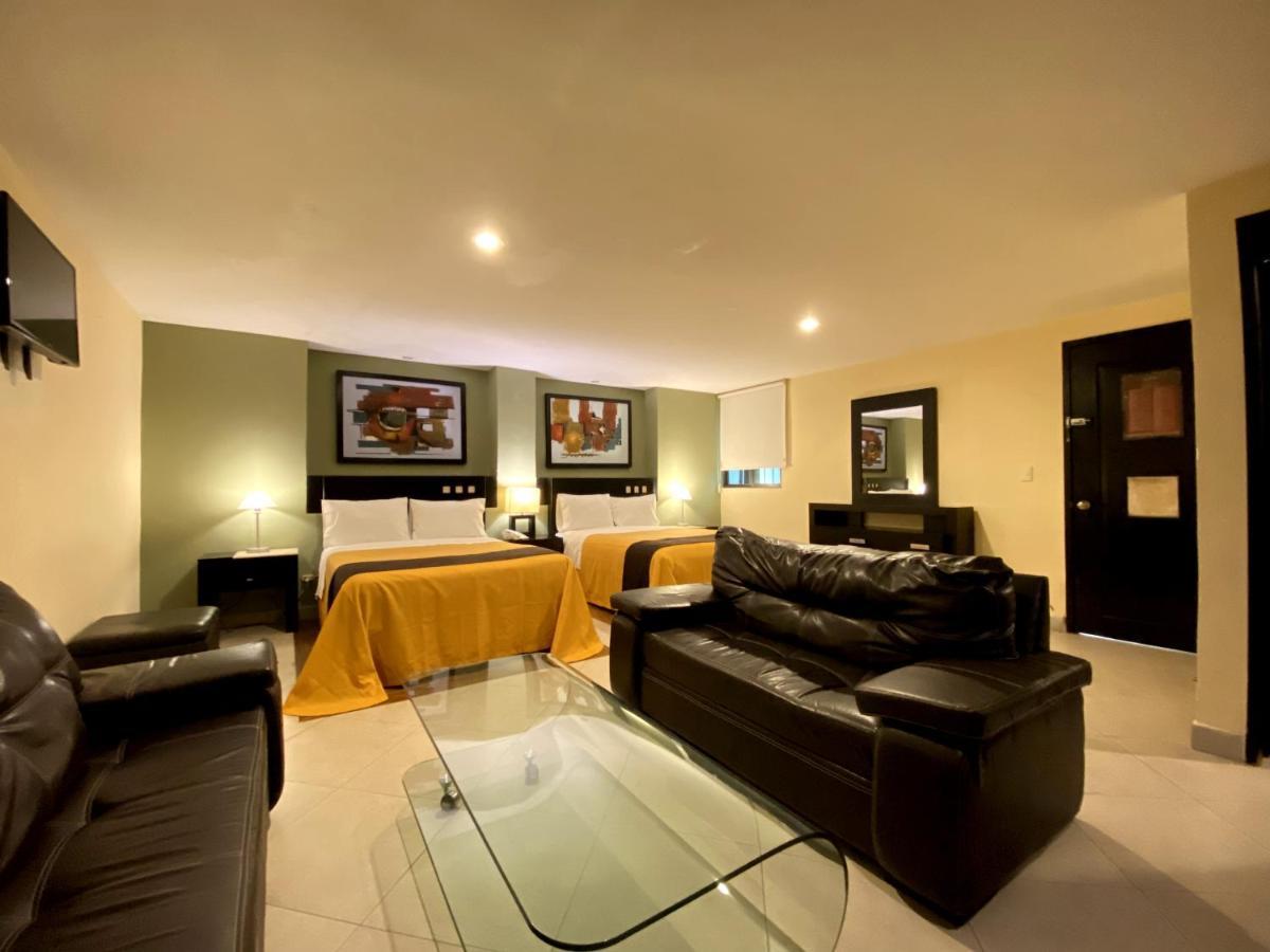 Hotel Escala Puebla Centro Bagian luar foto