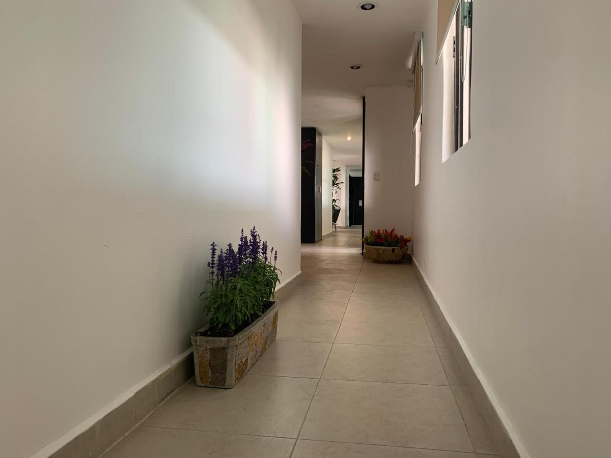 Hotel Escala Puebla Centro Bagian luar foto