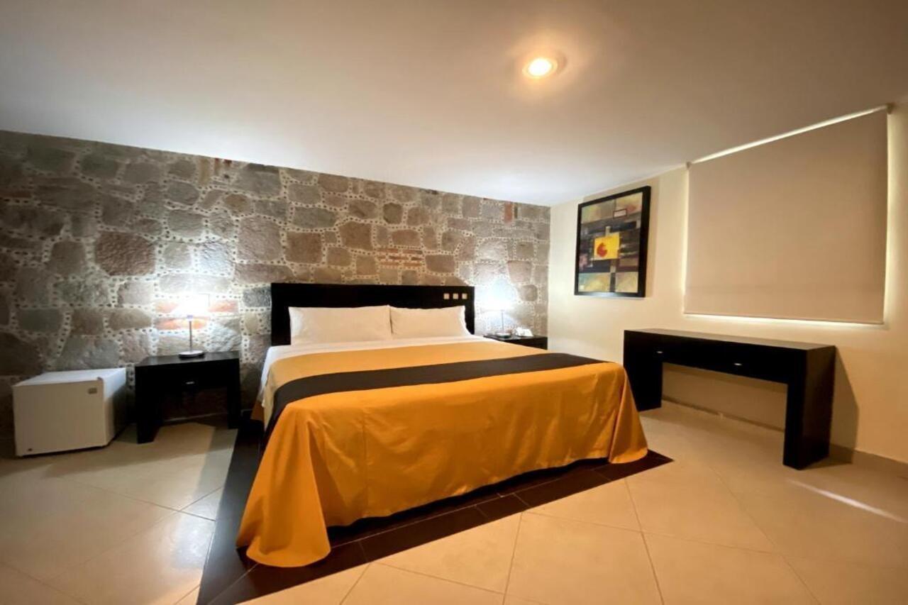 Hotel Escala Puebla Centro Bagian luar foto