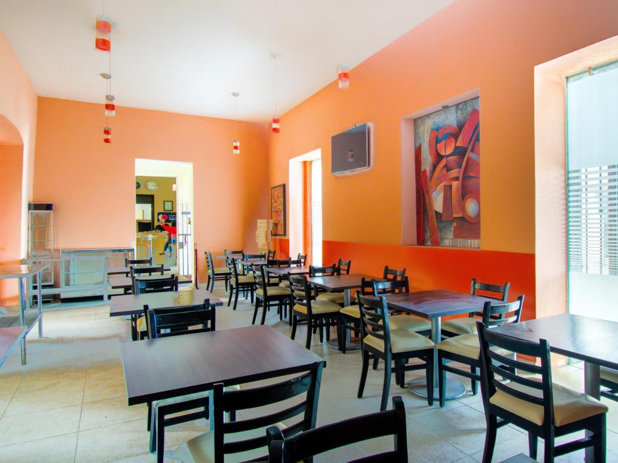 Hotel Escala Puebla Centro Bagian luar foto