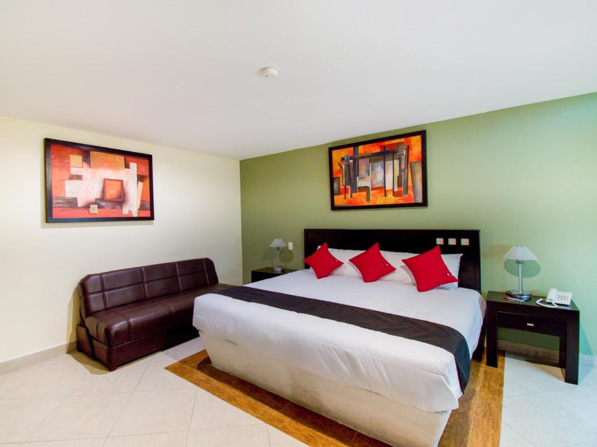Hotel Escala Puebla Centro Bagian luar foto